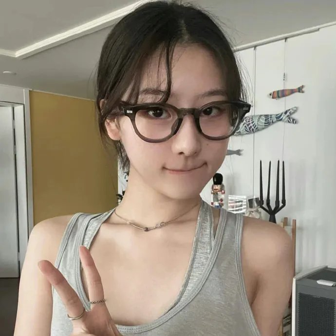 带狗的女人 封面